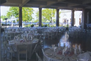 veranda-wedding-tables-chairs-setup